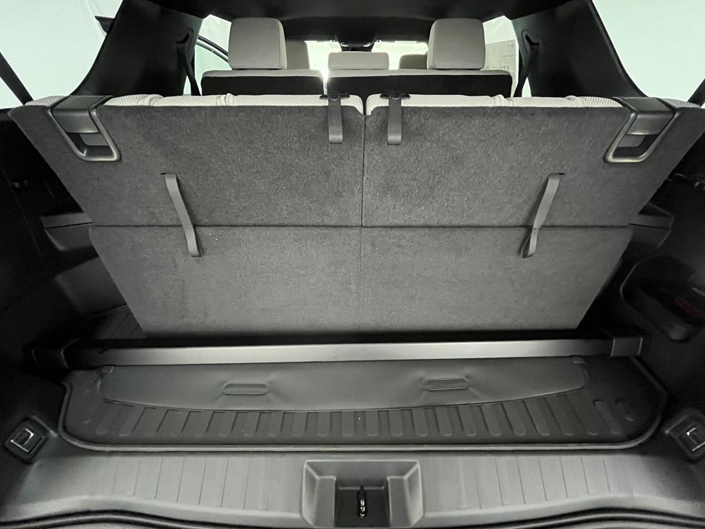 2026 Toyota 4Runner SR5 - Photo 21