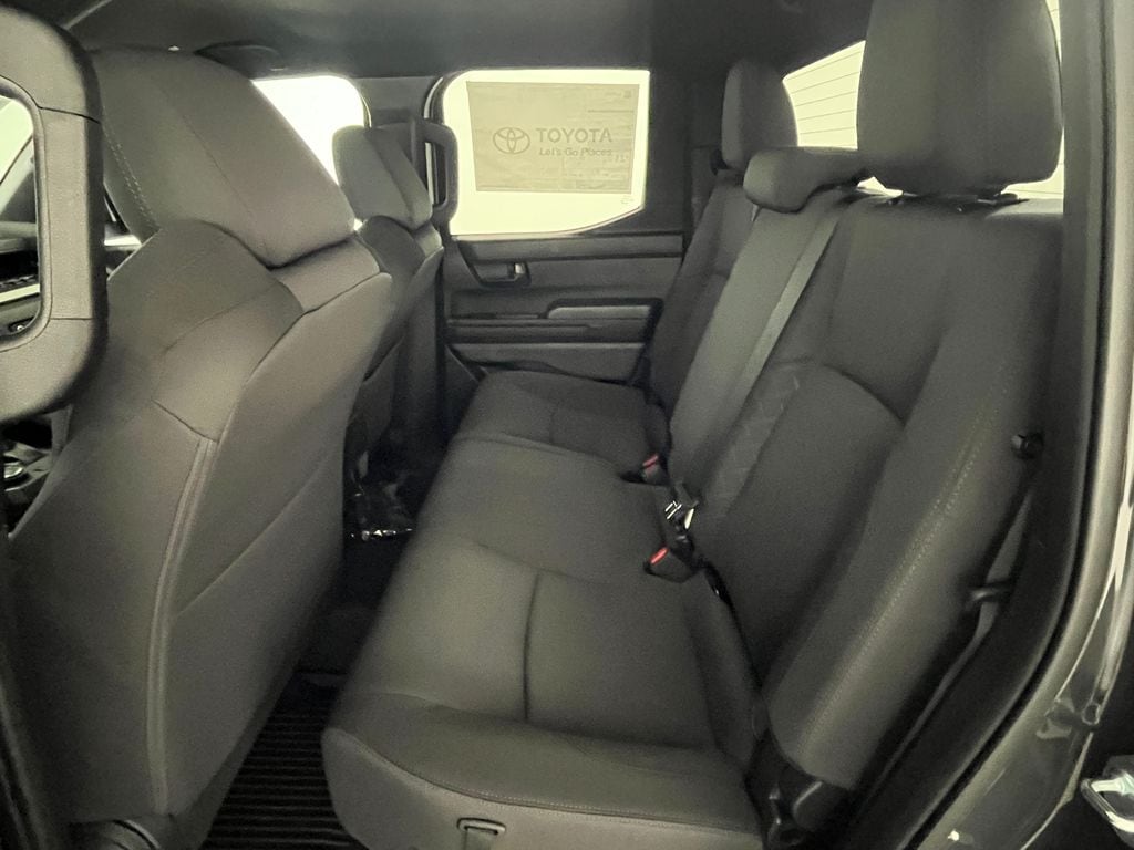 2026 Toyota Tacoma SR5 - Photo 12