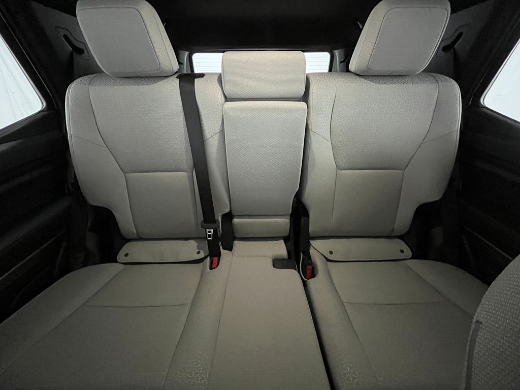 2026 Toyota 4Runner SR5 - Photo 19