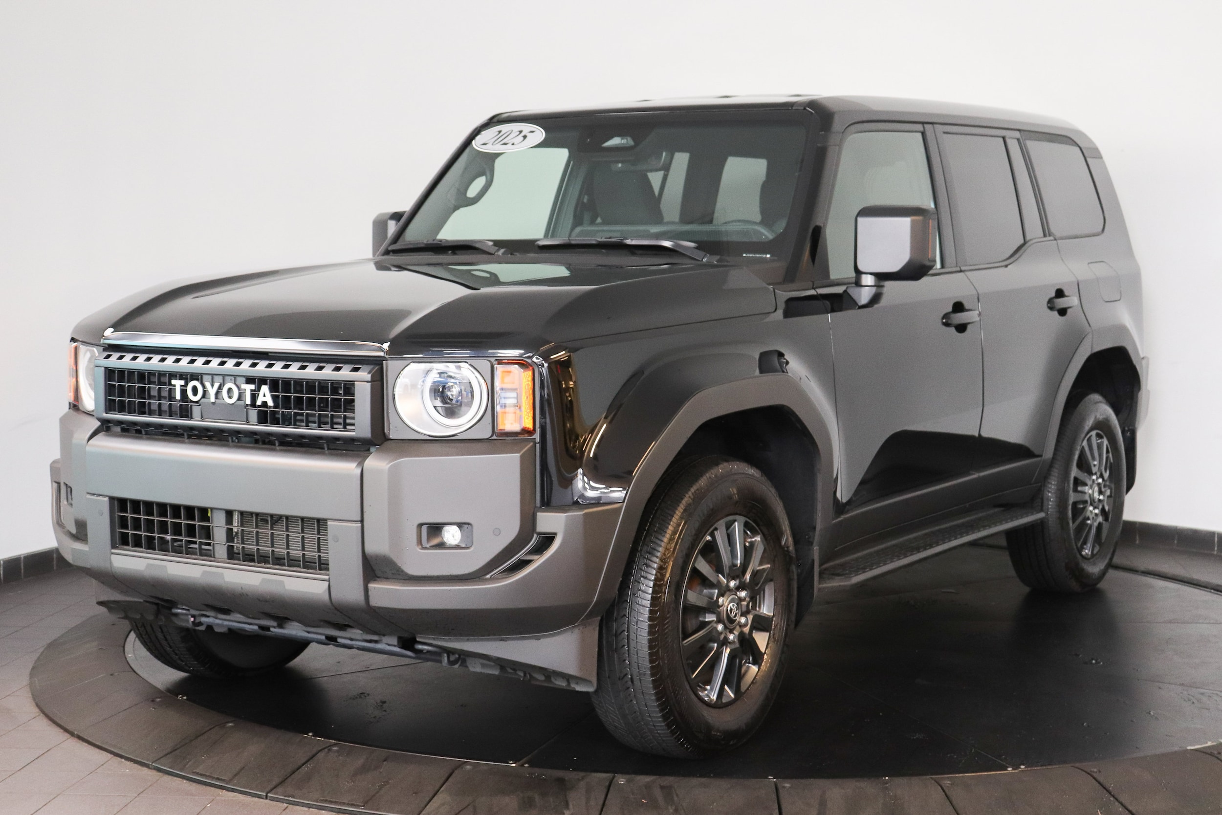 2025 Toyota Land Cruiser