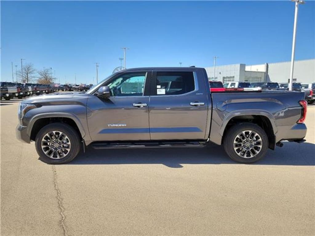 New 2024 Toyota Tundra Hybrid Limited (A10) 4x4 Crewmax 5.5 ft. box 145.7 in. WB Truck CrewMax