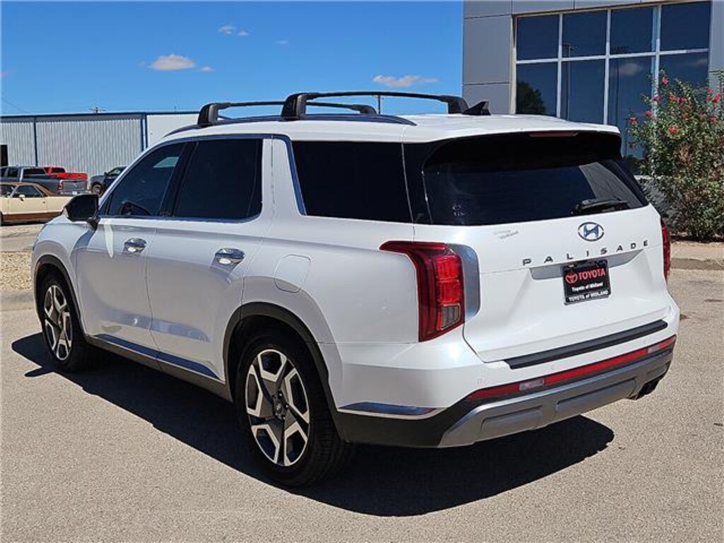 Used 2023 Hyundai Palisade Limited SUV
