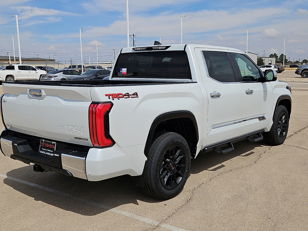 New 2026 Toyota Tundra Hybrid 1794 Edition 4x4 Crewmax 5.5 ft. box 145.7 in. WB CrewMax