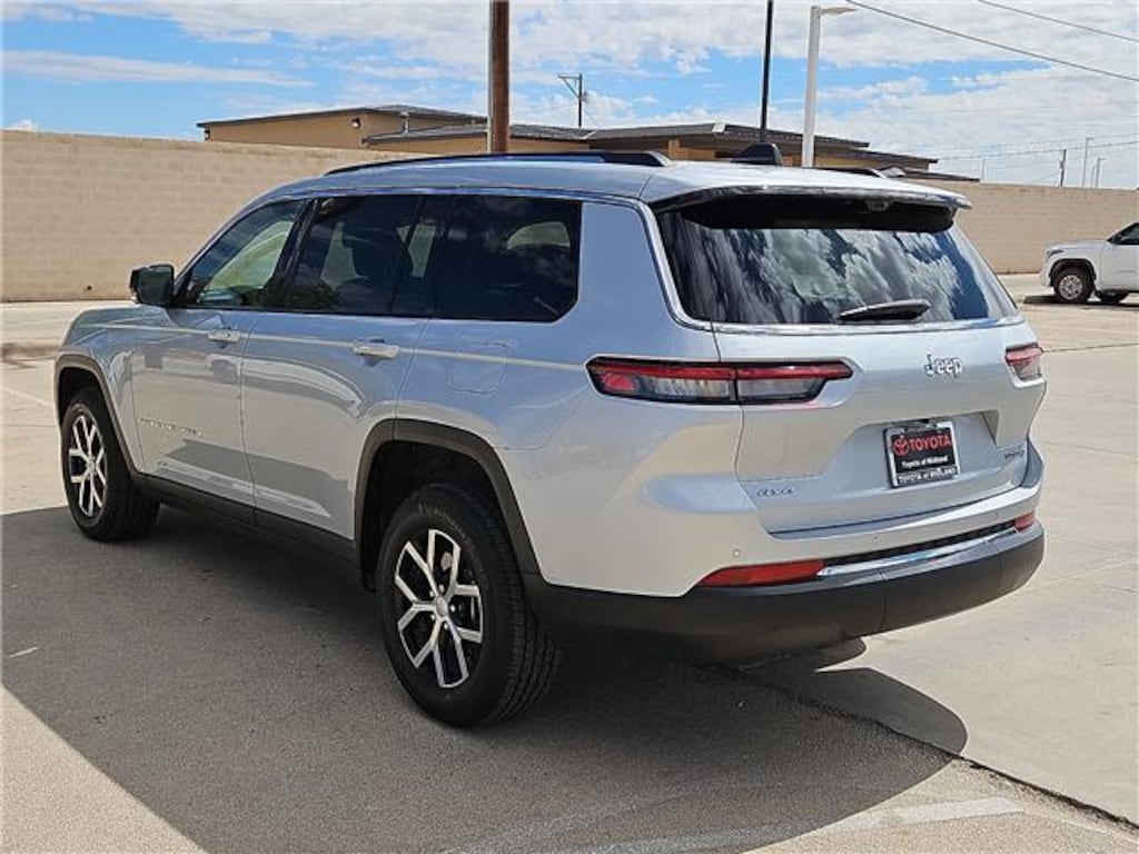Used 2024 Jeep Grand Cherokee L Limited SUV