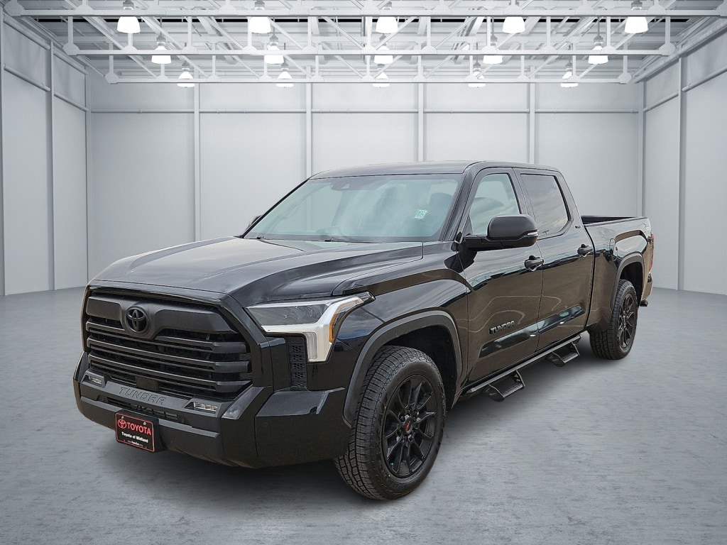 Used 2023 Toyota Tundra SR5 3.5L V6 Truck CrewMax