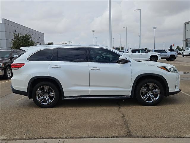 Used 2017 Toyota Highlander Limited V6 SUV