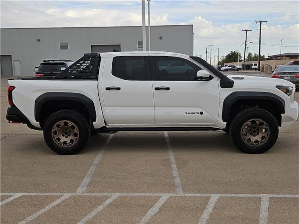 Used 2025 Toyota Tacoma Hybrid Trailhunter 4x4 Double Cab 5 ft. box Double Cab