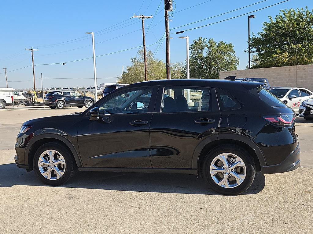 Used 2025 Honda HR-V LX SUV