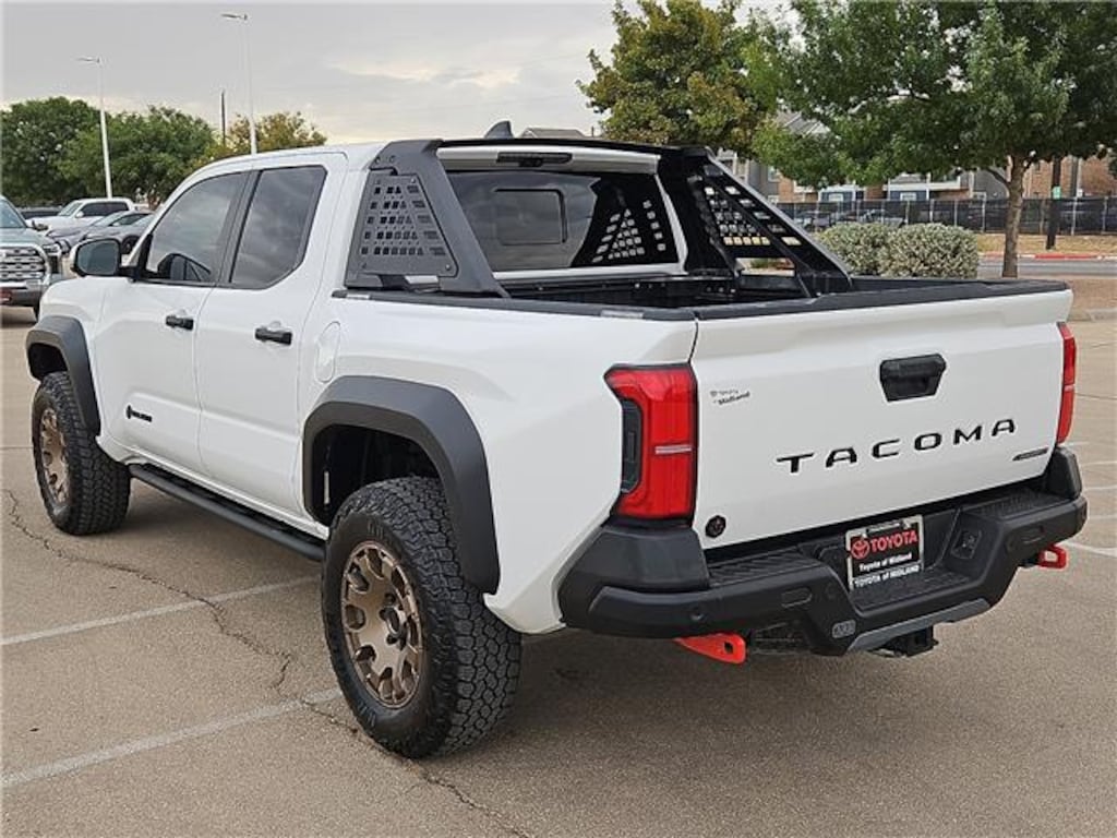 Used 2025 Toyota Tacoma Hybrid Trailhunter 4x4 Double Cab 5 ft. box Double Cab