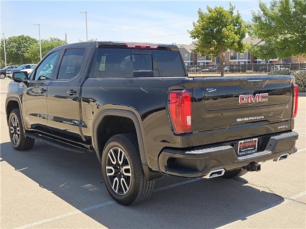 Used 2025 GMC Sierra 1500 AT4 Truck Crew Cab