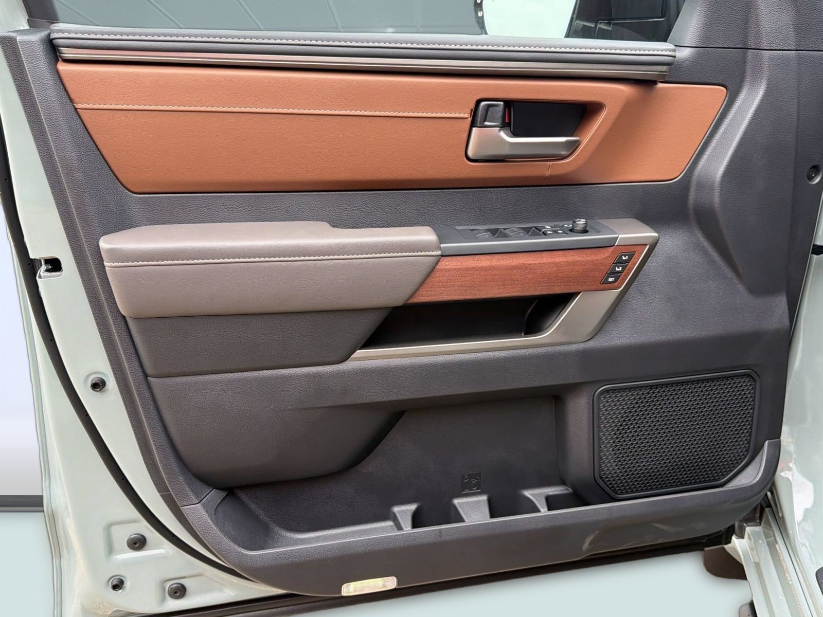 2026 Toyota Tundra 1794 Edition - Photo 26