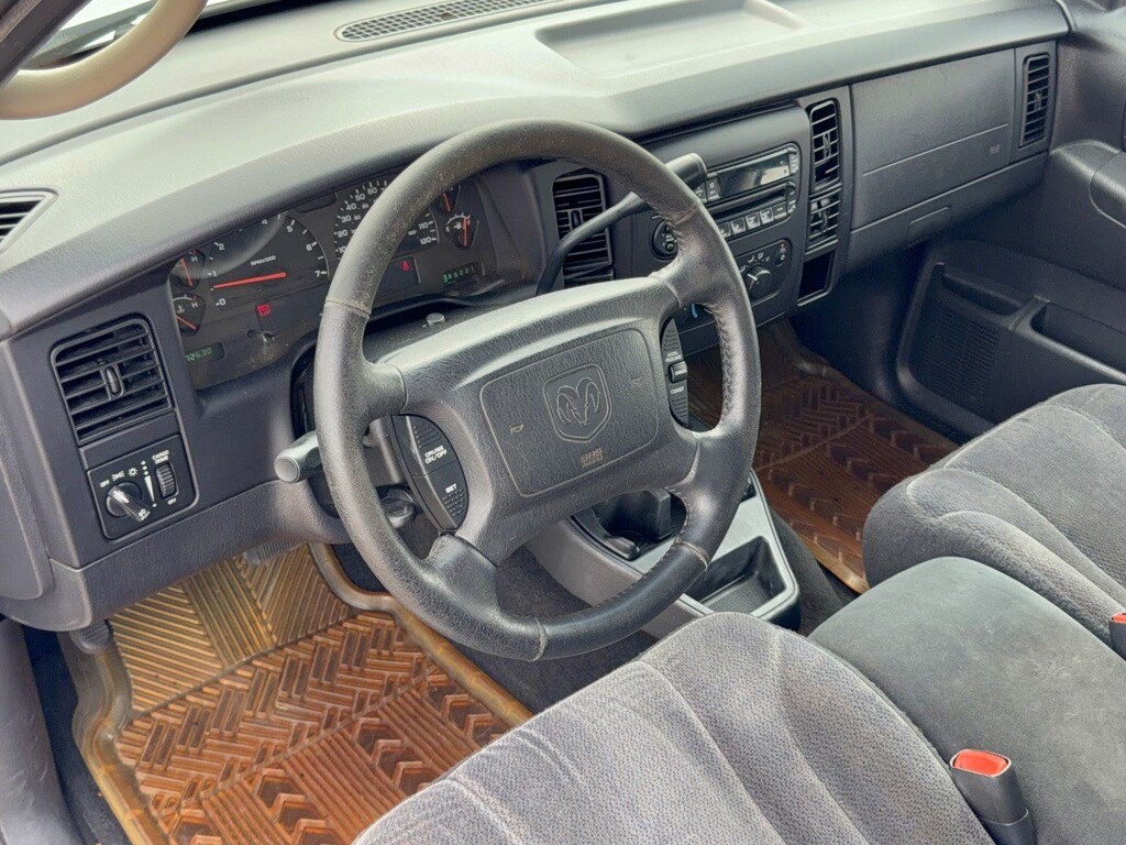 Used 2004 Dodge Dakota SLT Truck Quad Cab