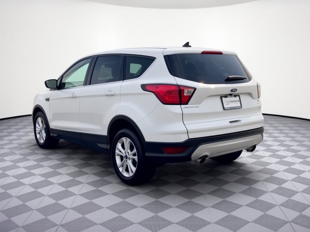 Used 2019 Ford Escape SE SUV
