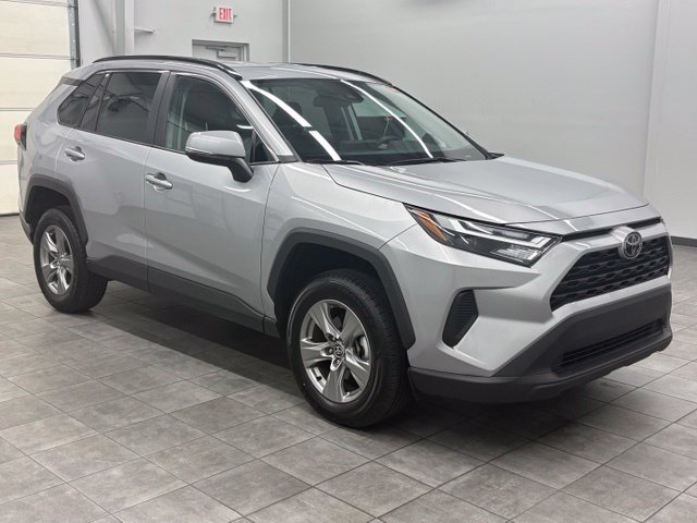 2025 Toyota RAV4 SUV 