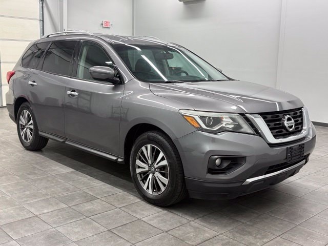 2017 Nissan Pathfinder