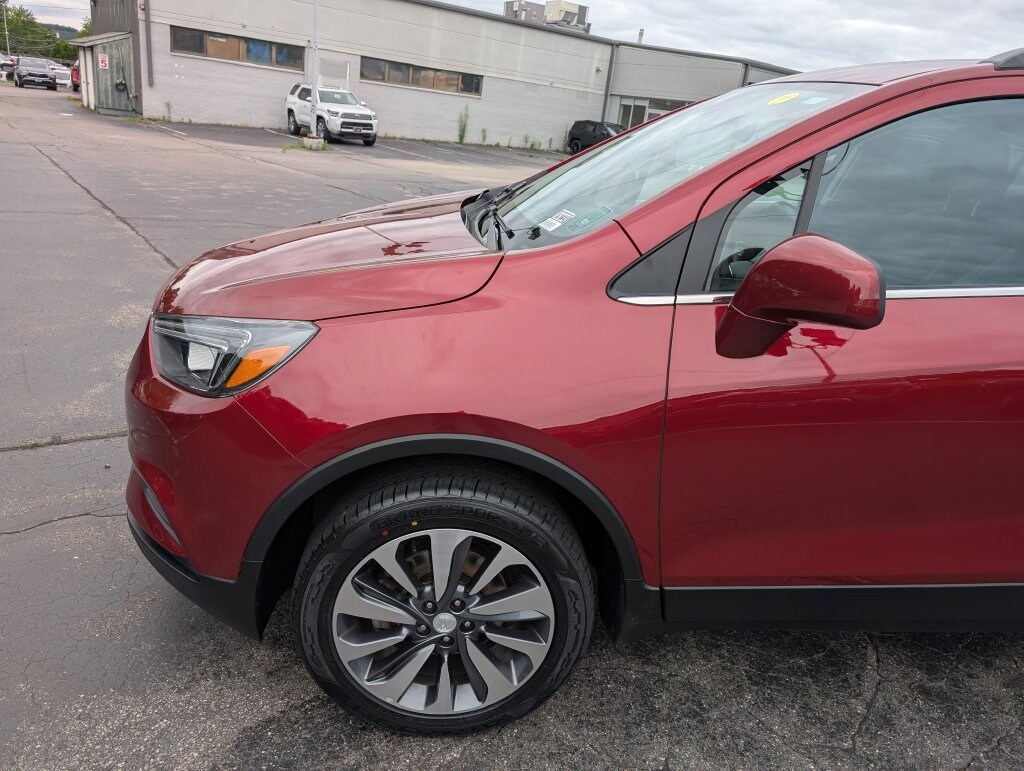 Used 2022 Buick Encore Preferred Sport Utility