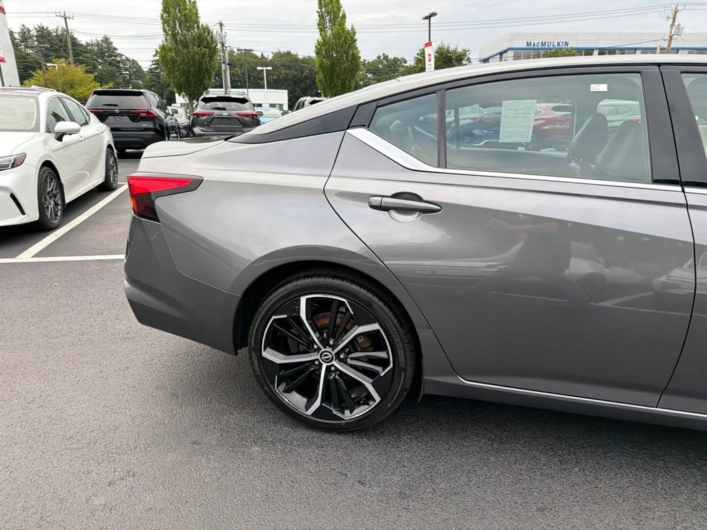 Used 2024 Nissan Altima 2.5 SR Sedan