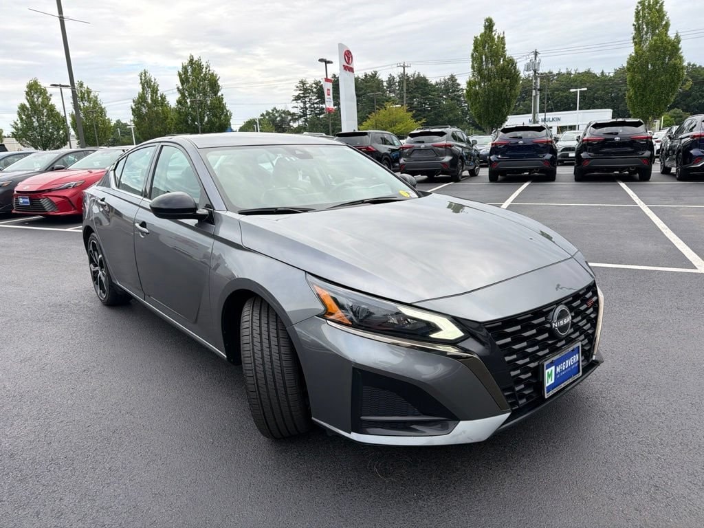 Used 2024 Nissan Altima 2.5 SR Sedan