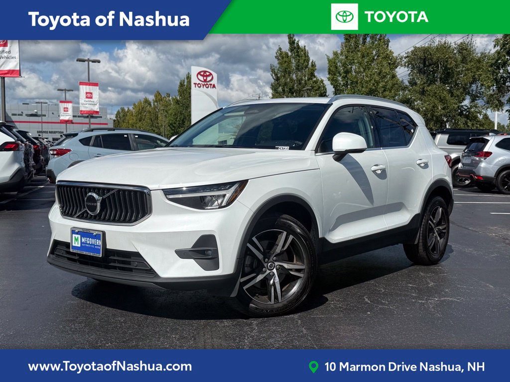 2023 Volvo XC40