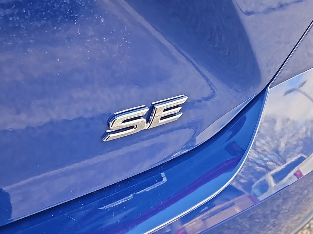 New 2026 Toyota Camry SE SE AWD