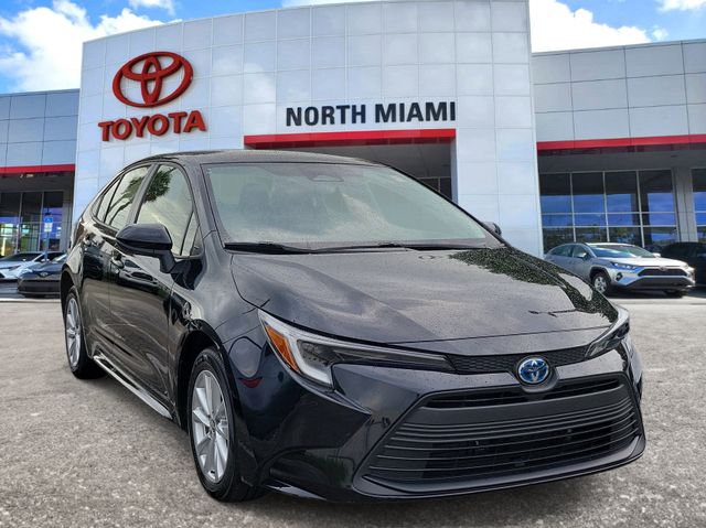 2025 Toyota Corolla Hybrid Sedan 