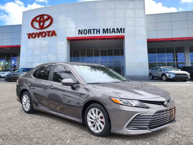 2024 Toyota Camry Sedan 