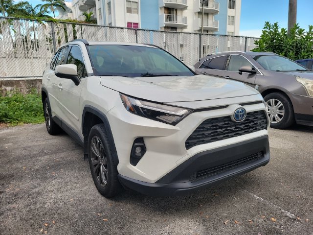 2022 Toyota RAV4 Hybrid SUV 