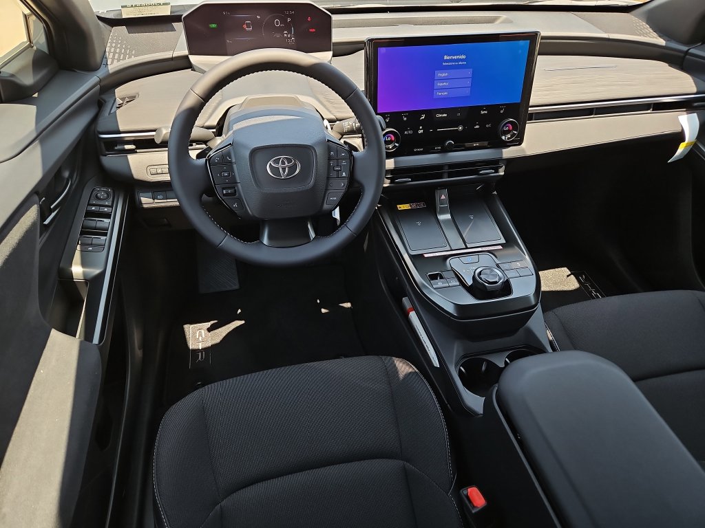 2026 Toyota C-HR SE - Photo 19