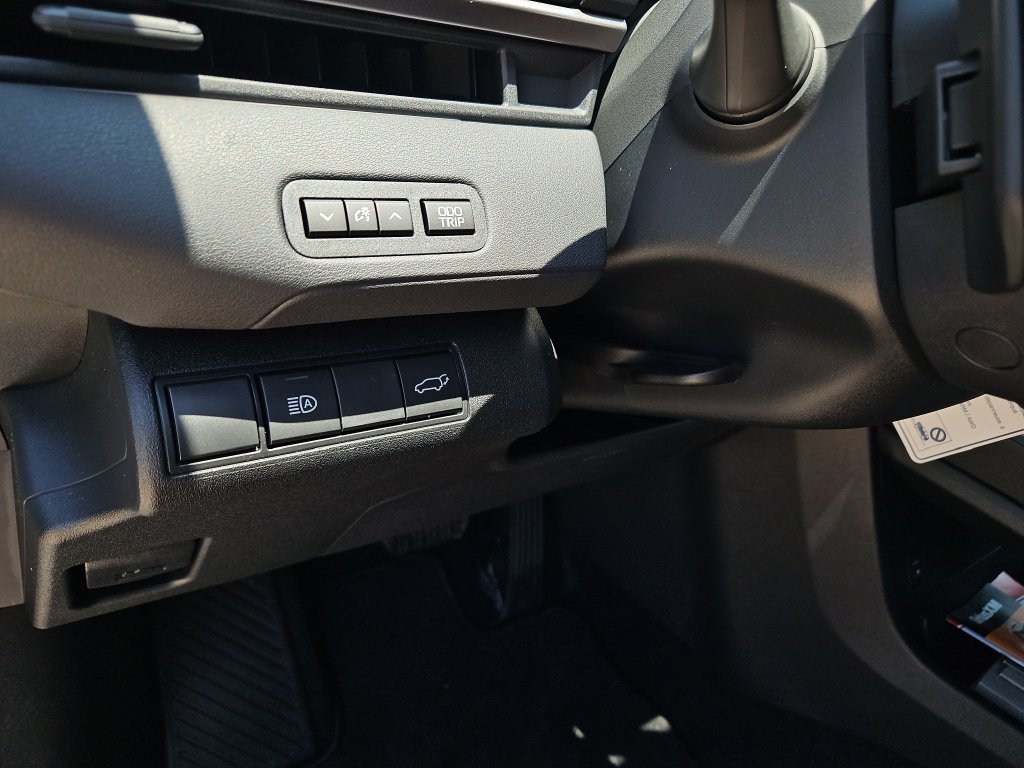 2026 Toyota C-HR SE - Photo 21