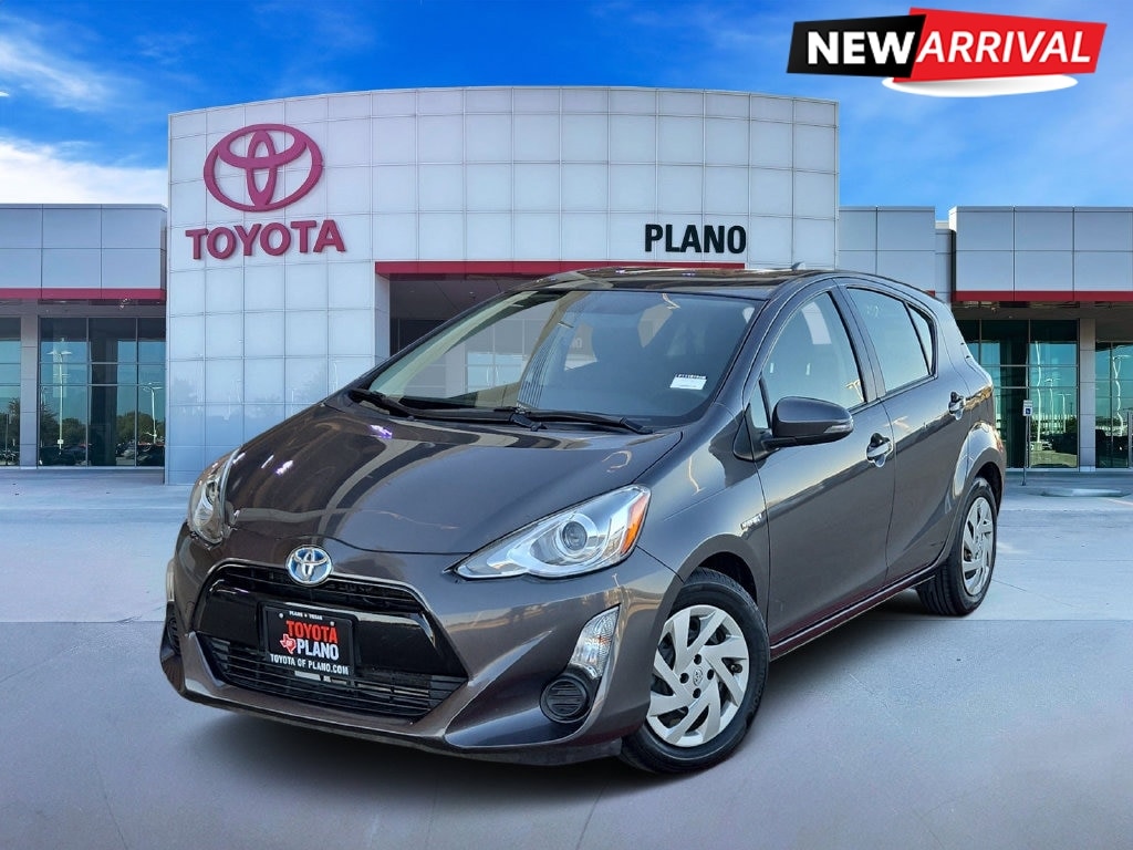 2015 Toyota Prius c Two