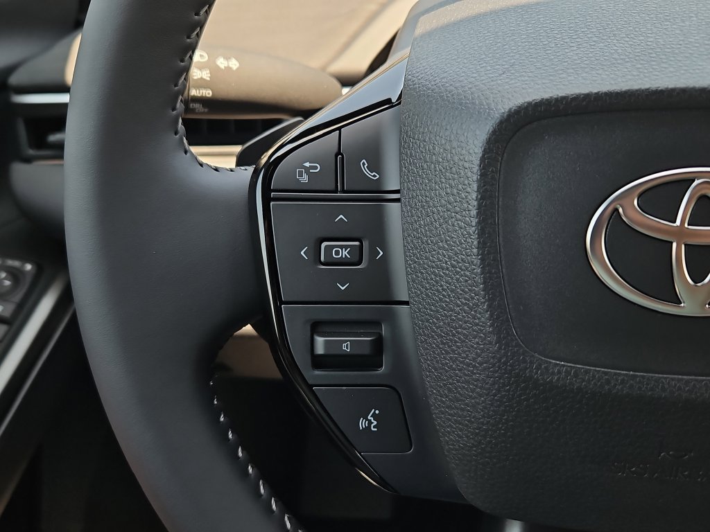 2026 Toyota C-HR SE - Photo 30