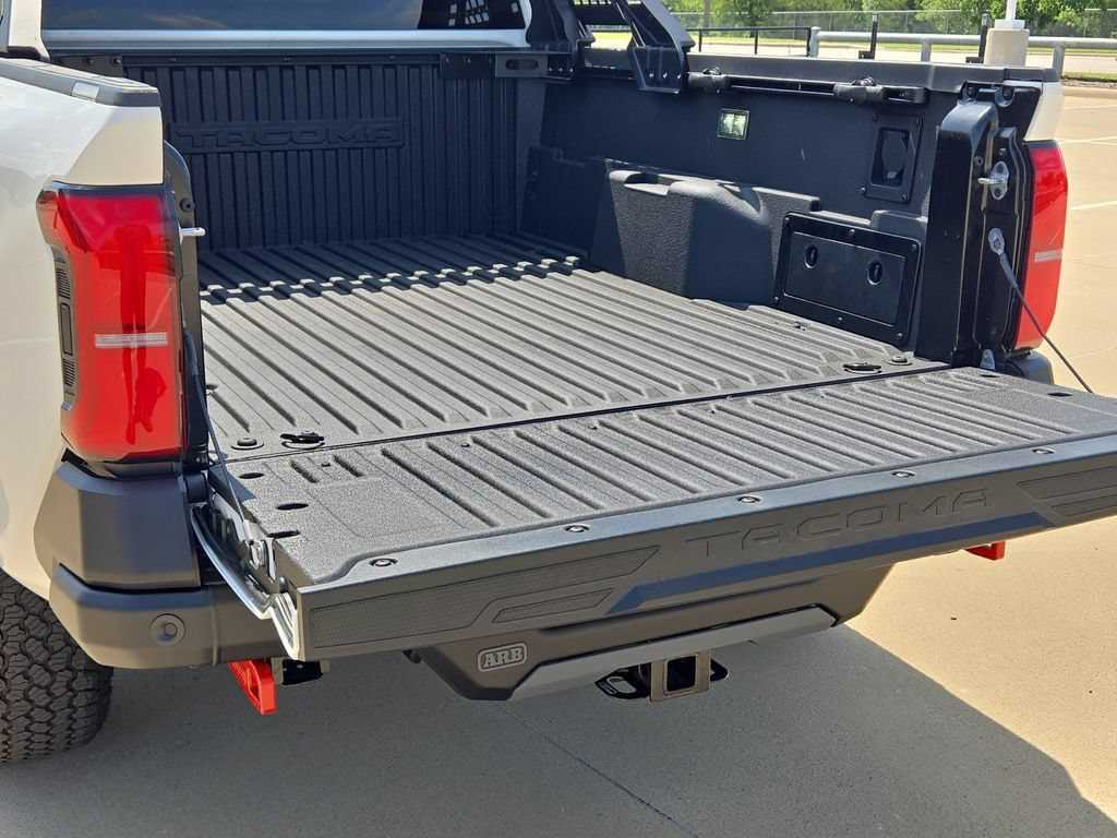 2026 Toyota Tacoma Trailhunter - Photo 9