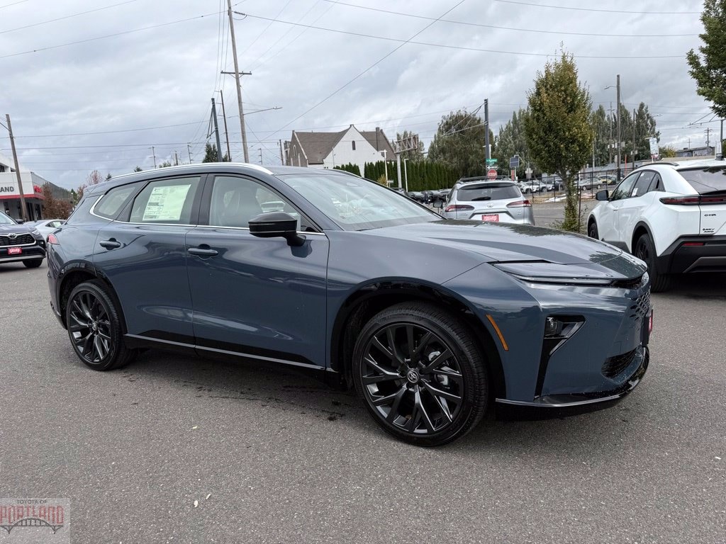 New 2026 Toyota Crown Signia Limited LIMITED