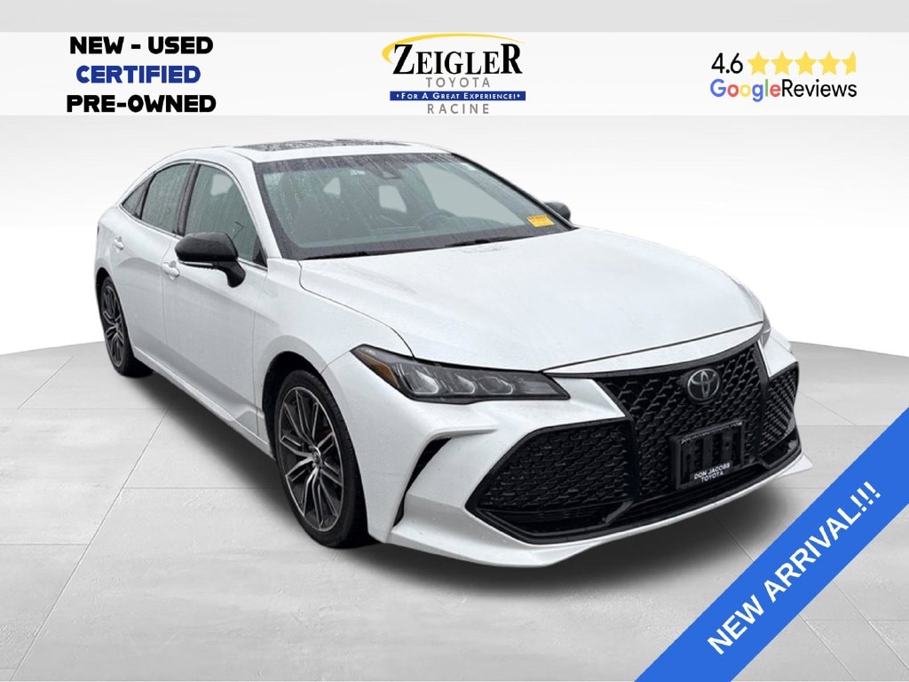 Used 2019 Toyota Avalon XSE Sedan