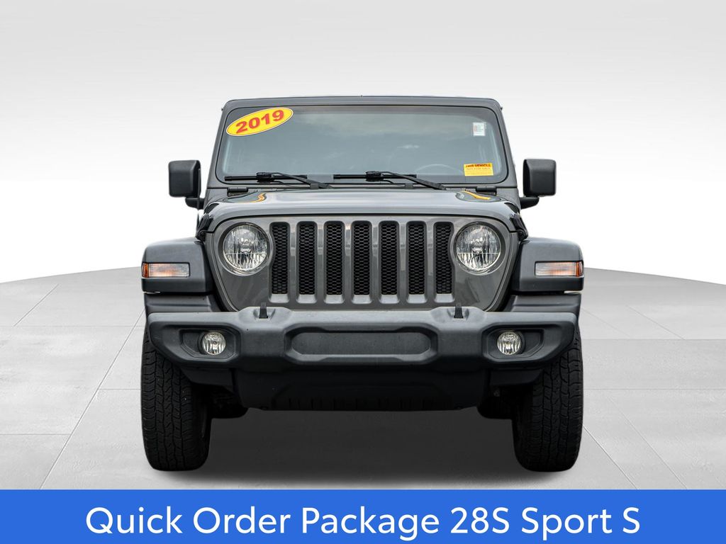 Used 2019 Jeep Wrangler Sport S with VIN 1C4GJXAN9KW507431 for sale in Mount Pleasant, WI