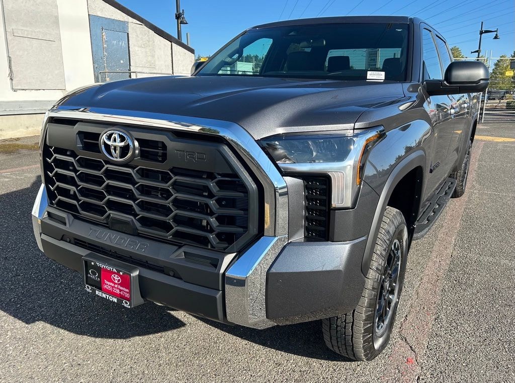 New 2026 Toyota Tundra SR5 SR5 CREWMAX 6.5