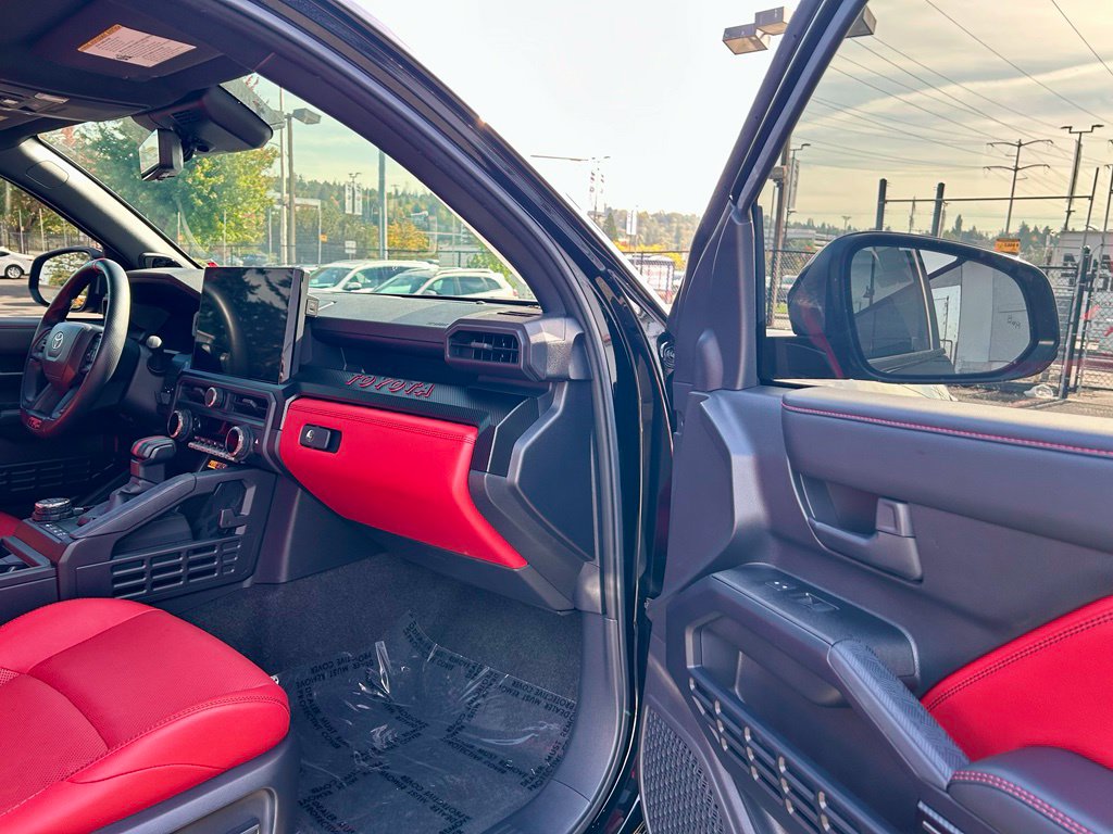 2025 Toyota 4Runner TRD Pro - Photo 15