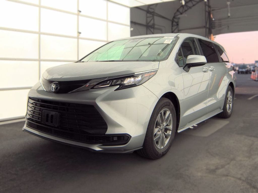 2024 Toyota Sienna