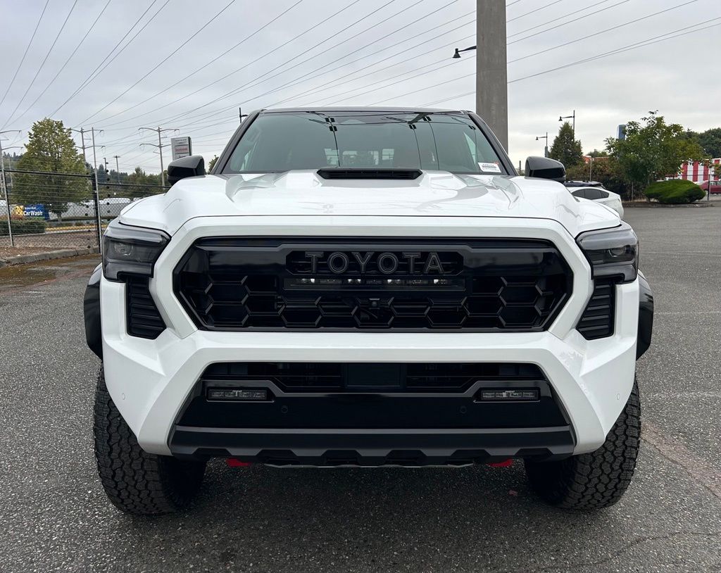 New 2026 Toyota Tacoma i-FORCE MAX TRD Pro 4X4 DOUBLE CAB HV