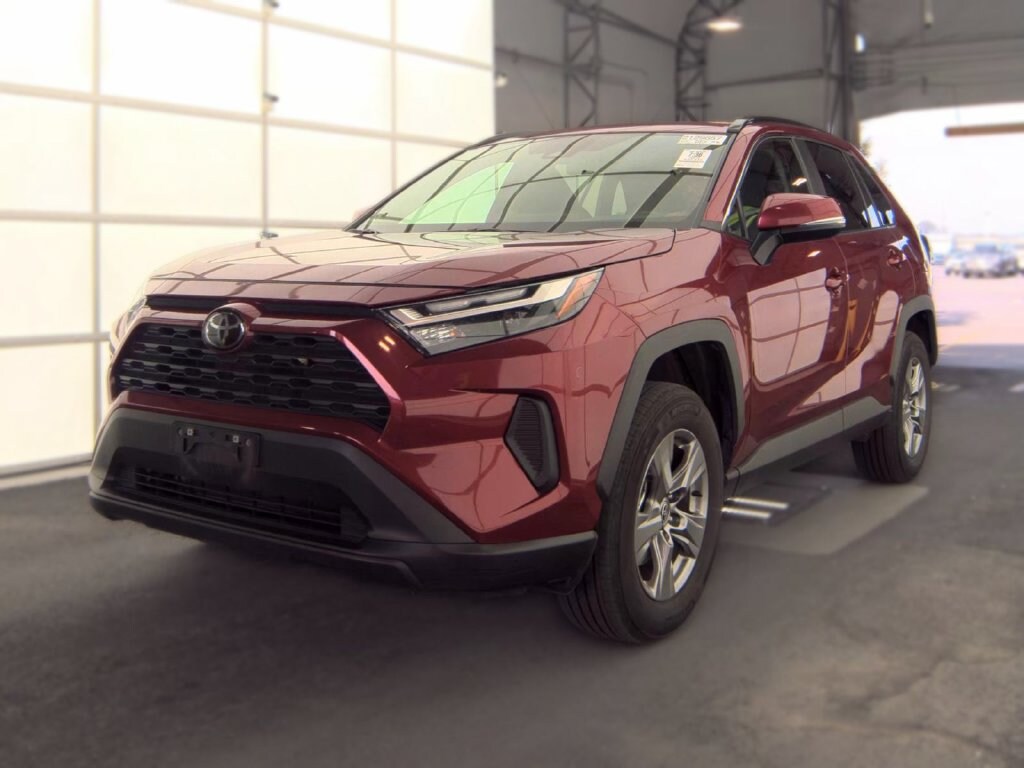 Used 2025 Toyota RAV4 XLE SUV