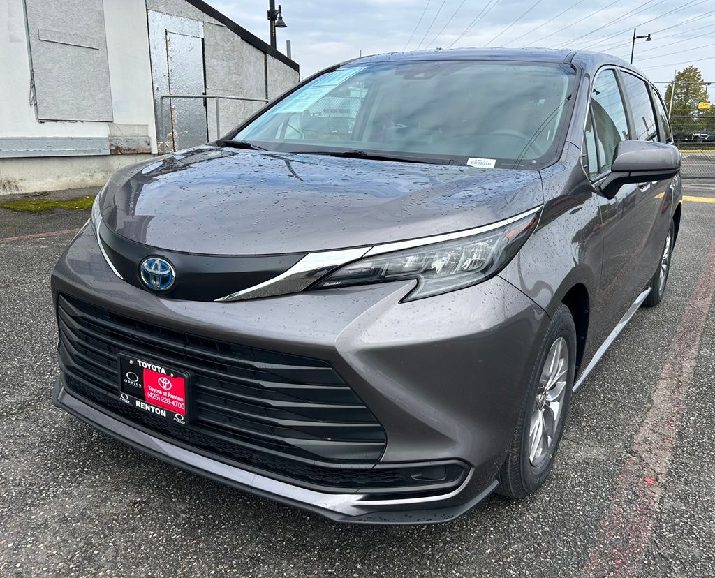 2024 Toyota Sienna