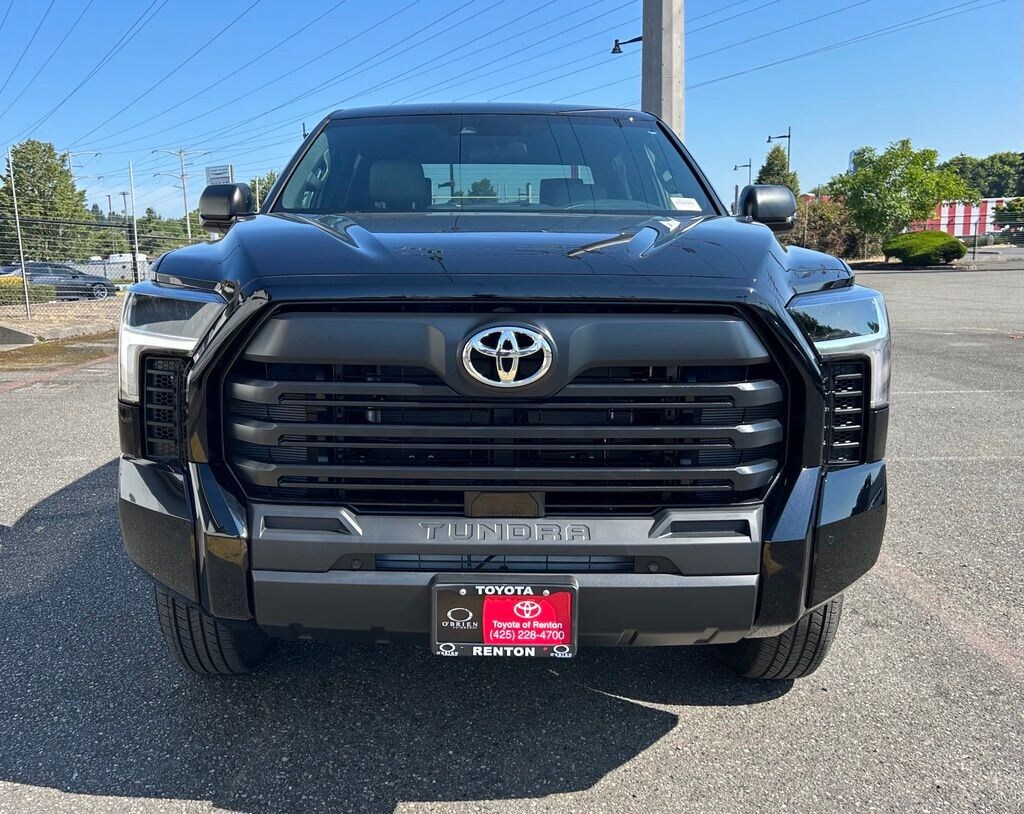 New 2026 Toyota Tundra SR5 SR5 CREWMAX 5.5