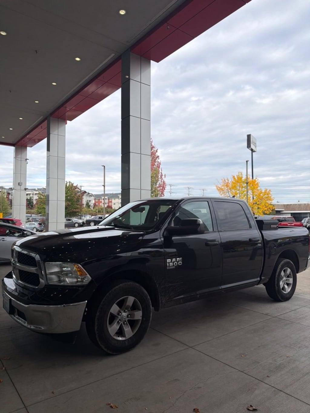 Used 2023 Ram 1500 Classic SLT Truck