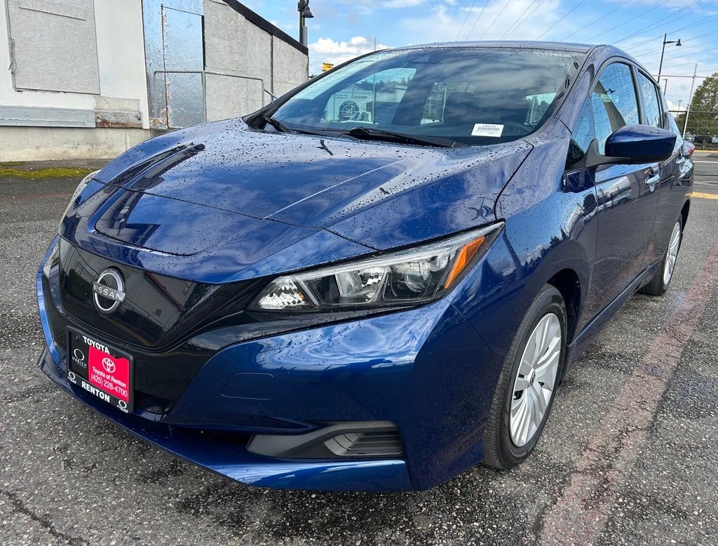 Used 2025 Nissan Leaf S Hatchback