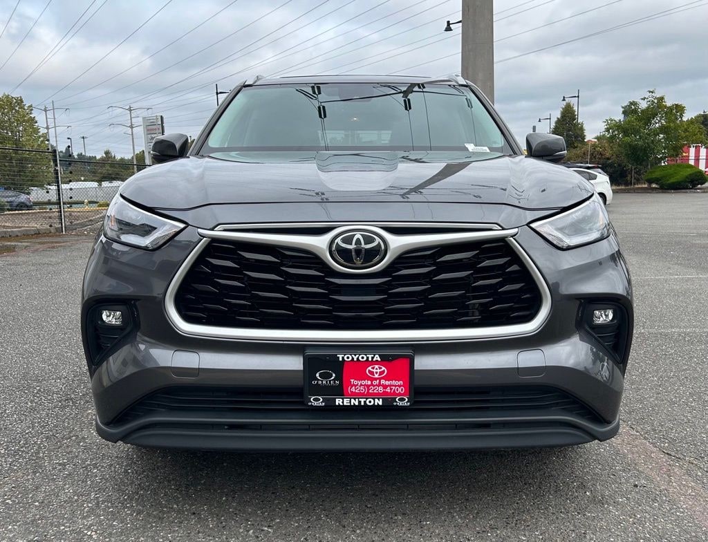 Used 2023 Toyota Highlander XLE SUV