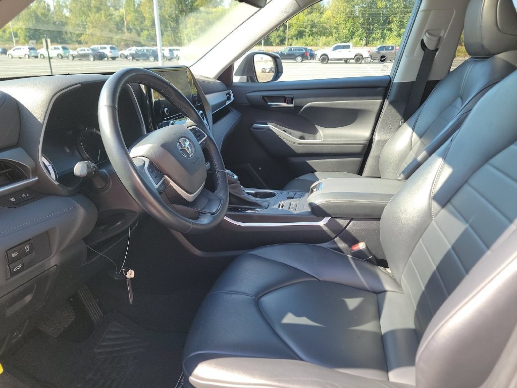 Certified 2023 Toyota Highlander XLE SUV