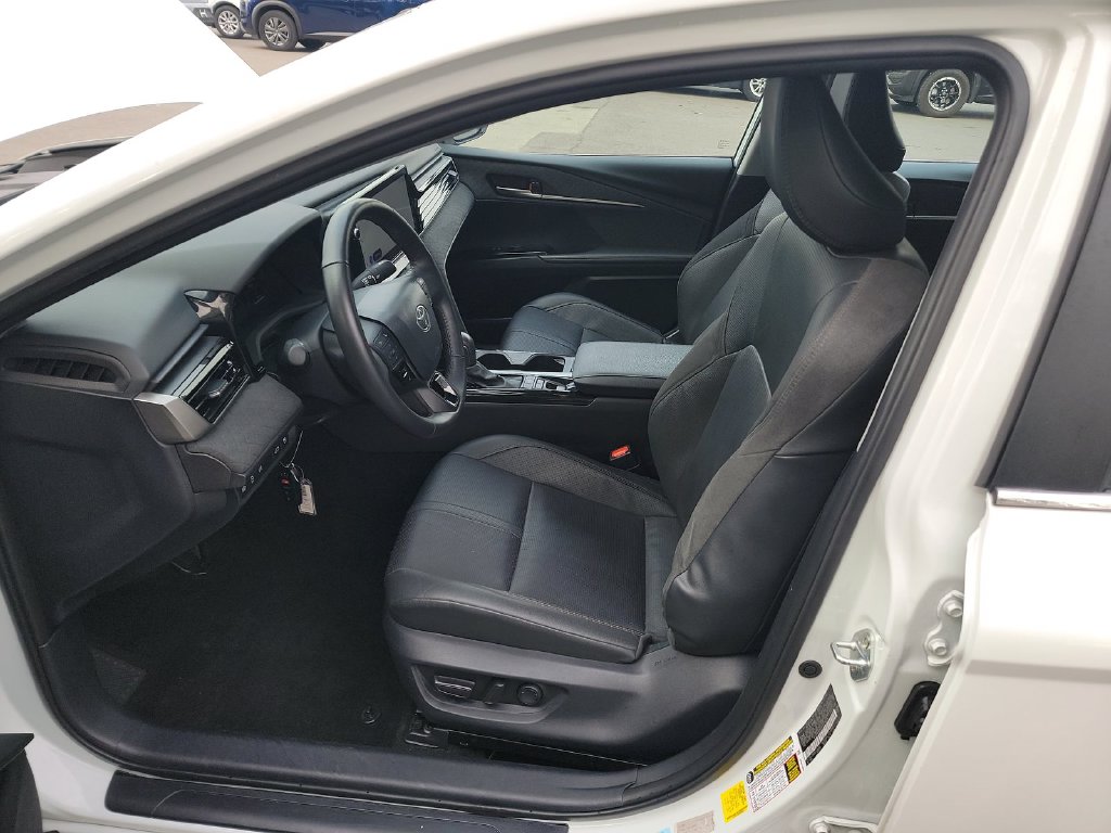 Used 2025 Toyota Camry XLE Sedan
