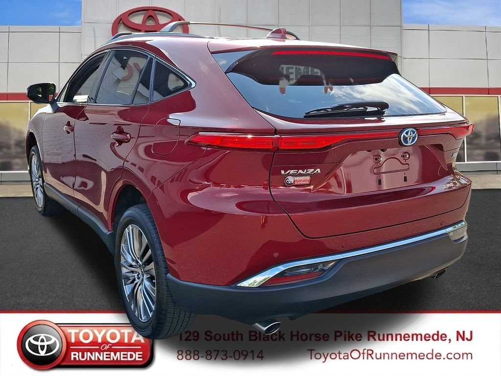 Certified 2024 Toyota Venza XLE Sport Utility