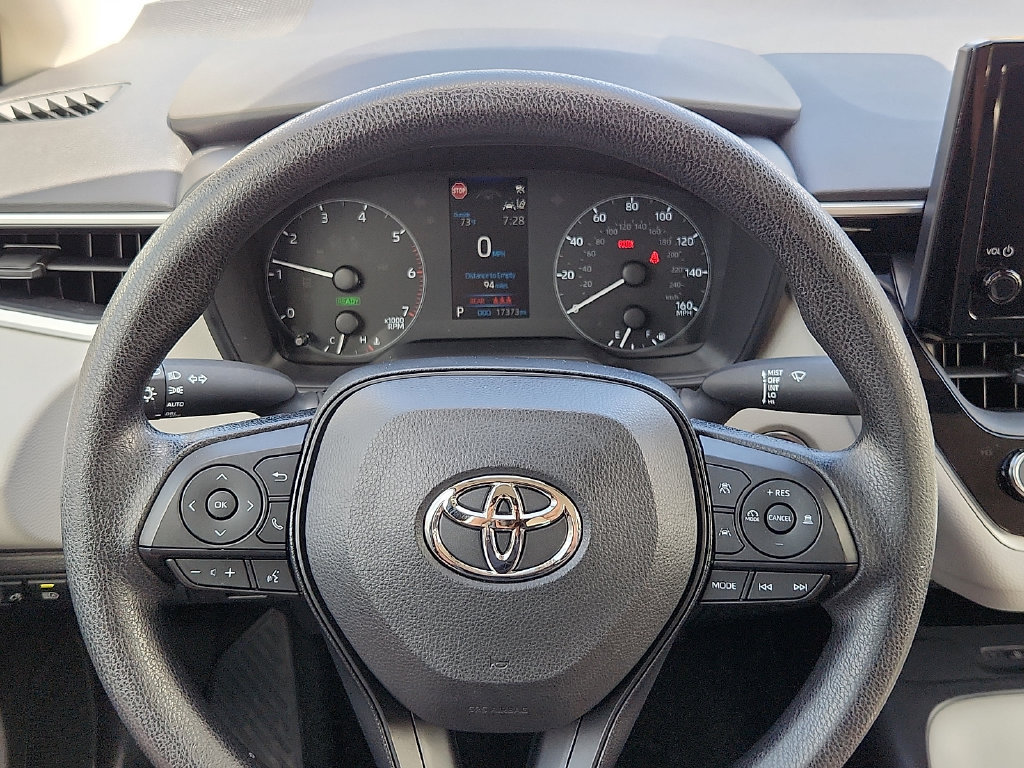 2025 Toyota Corolla LE - Photo 20
