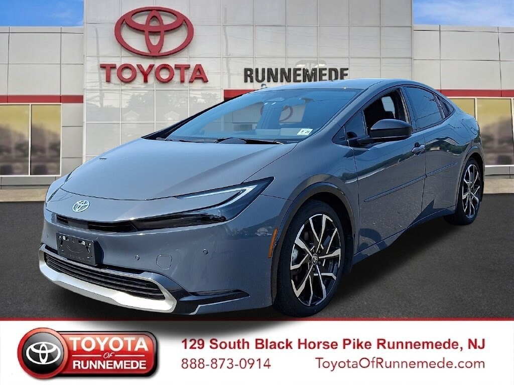 Used 2024 Toyota Prius Prime XSE Hatchback